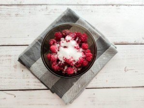 Пшенная каша с малиной Пшенная каша с малиной