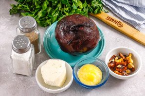 Рулетики из свеклы