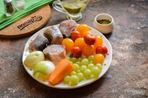 Рыба тушеная с виноградом Рыба тушеная с виноградом