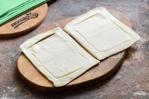 Слойки с творогом и персиками