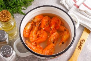 Суп из кабачков с креветками