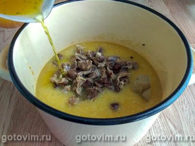 Суп-пюре с потрошками на курином бульоне Суп-пюре с потрошками на курином бульоне