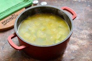 Суп с булгуром и кабачком Суп с булгуром и кабачком