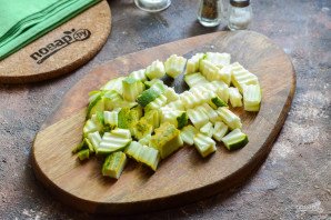 Суп с булгуром и кабачком Суп с булгуром и кабачком