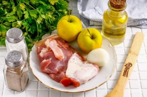 Свинина с яблоками