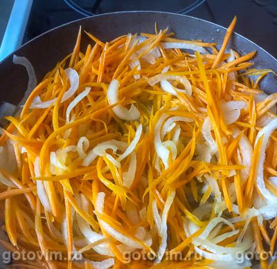 Закуска из жареных баклажанов с морковью и сладким перцем в кисло-сладком маринаде Закуска из жареных баклажанов с морковью и сладким перцем в кисло-сладком маринаде