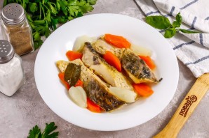 Заливное из сазана