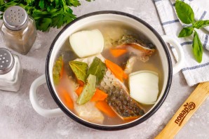 Заливное из сазана