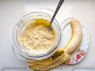 Заливной творожный пирог с бананами Заливной творожный пирог с бананами