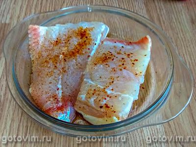 Жареная пикша в сырной панировке с овощами Жареная пикша в сырной панировке с овощами