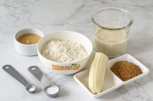 Арахисовые панкейки с бананом Арахисовые панкейки с бананом