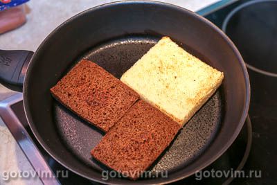 Бутерброды с красной икрой, плавленым сыром и яйцом Бутерброды с красной икрой, плавленым сыром и яйцом