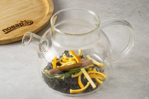 Чай с розмарином и апельсином