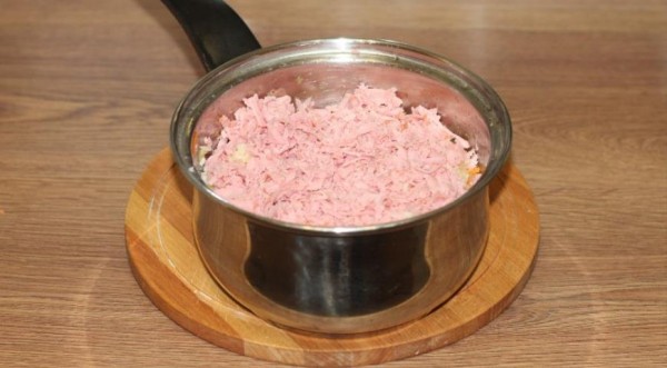 Ежики с рисом в сливочном соусе, пошаговый рецепт с фото Ежики с рисом в сливочном соусе, пошаговый рецепт с фото