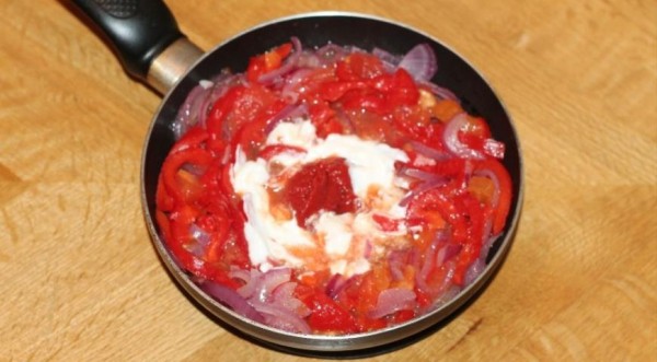 Фрикадельки из белой рыбы в соусе, пошаговый рецепт с фото Фрикадельки из белой рыбы в соусе, пошаговый рецепт с фото