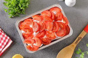 Горбуша с баклажанами в духовке