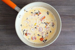 Горбуша со шпинатом и сливками