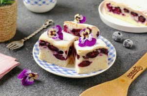 Йогуртовый кекс с черникой