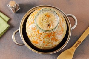 Капуста в трехлитровой банке на зиму