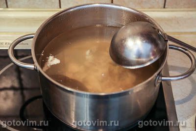 Куриный суп с мучной «подбойкой» (или жидким тестом)