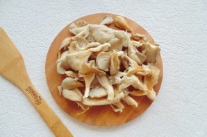 Маринованные вешенки с болгарским перцем