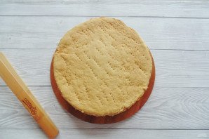 Медовый торт с вишней