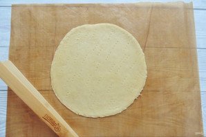 Медовый торт с вишней