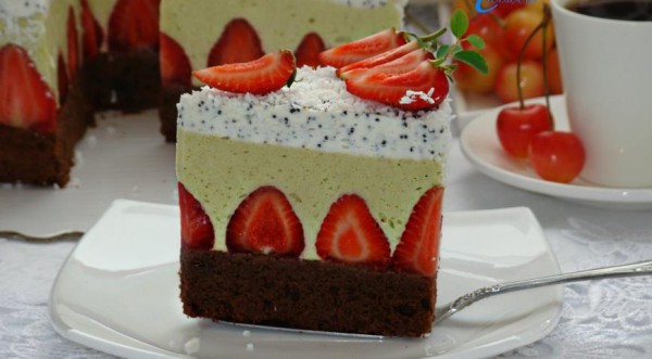 Муссовый торт Фисташка - клубника, пошаговый рецепт с фото Муссовый торт Фисташка - клубника, пошаговый рецепт с фото