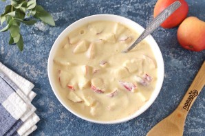 Низкоуглеводная шарлотка с яблоками