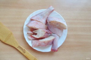 Окунь в кисло-сладком соусе