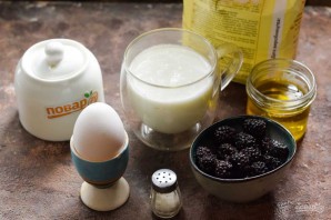 Оладьи с ежевикой Оладьи с ежевикой