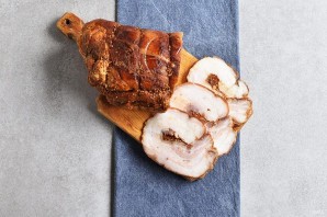 Рулет из свинины в мультиварке