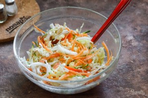 Салат с китайской капустой и курицей Салат с китайской капустой и курицей