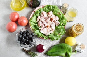 Салат с копченым окорочком