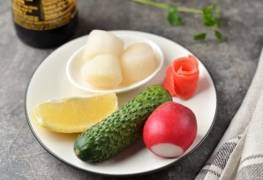 Сашими из гребешка Сашими из гребешка