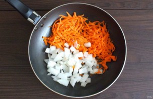 Скумбрия со свеклой на зиму