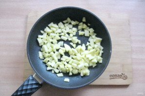 Слойки с яблоком и бананом