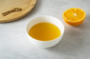 Смузи из сельдерея, яблока и апельсина Смузи из сельдерея, яблока и апельсина