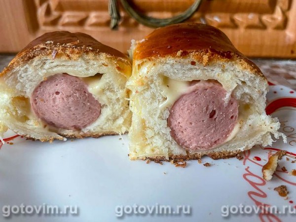 Сосиски в тесте с сыром