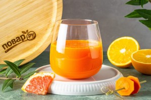 Свежевыжатый сок Свежевыжатый сок