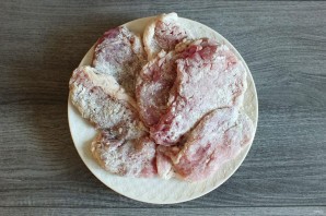 Свинина с крыжовником