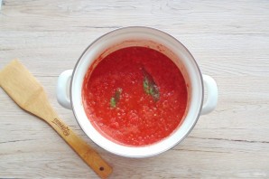 Томатный сок с базиликом на зиму