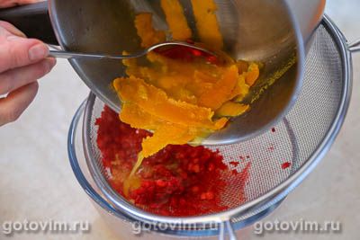 Утиные грудки с соусом из калины Утиные грудки с соусом из калины