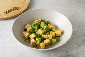 Закуска из тофу с авокадо Закуска из тофу с авокадо