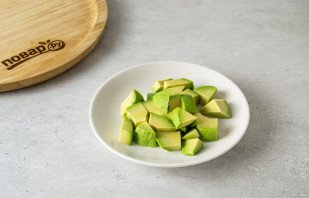 Закуска из тофу с авокадо Закуска из тофу с авокадо