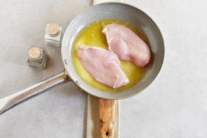 Жареное филе курицы