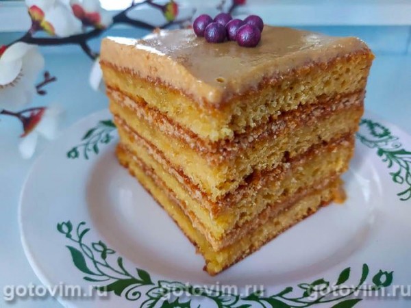 Бисквитное пирожное из тыквы с сырным кремом