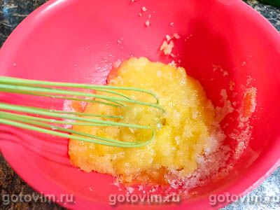 Бисквитное пирожное из тыквы с сырным кремом