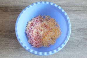 Чебуреки из кабачков с ветчиной и сыром