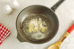 Фрикадельки в соусе "Бешамель"